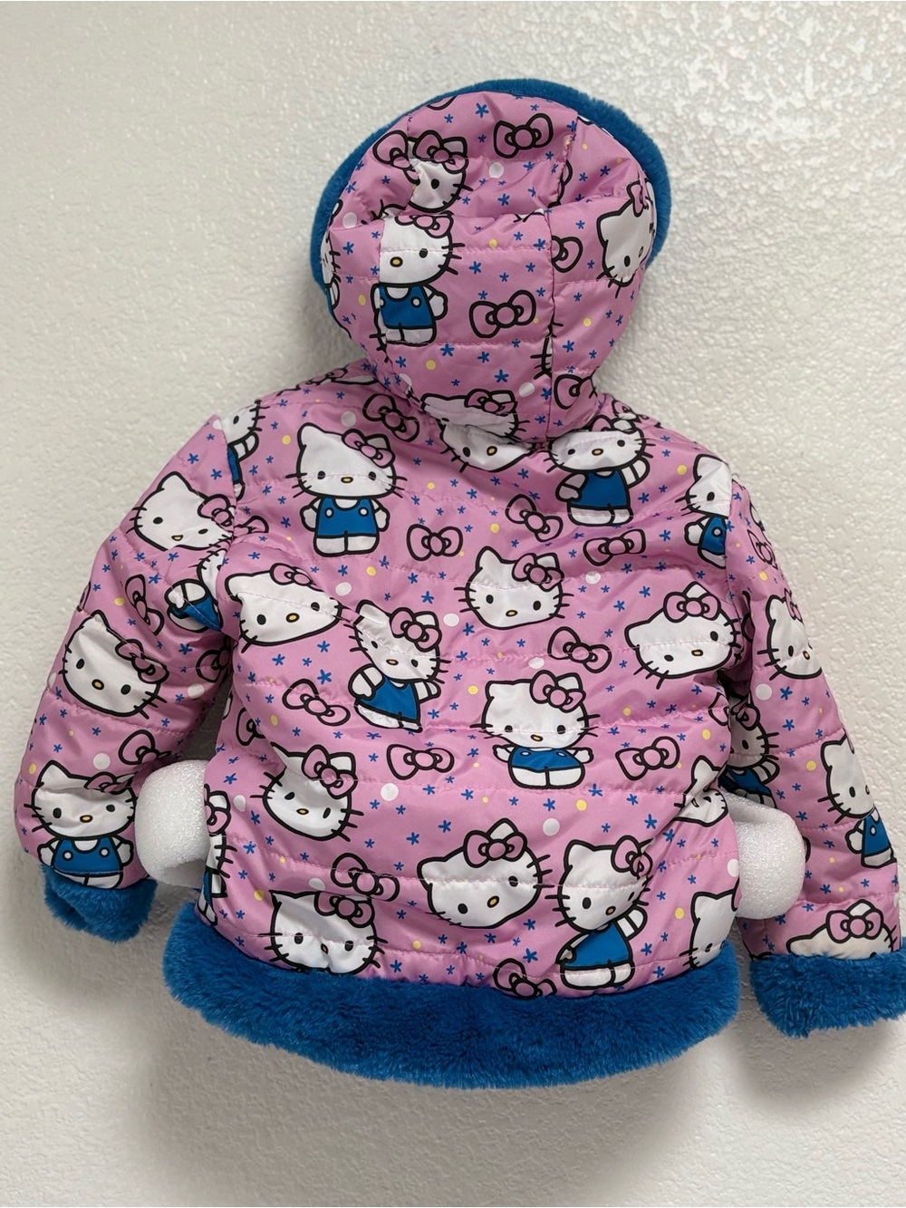 Hello Kitty reversible jacket - Picture 2 of 5